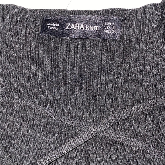 Zara Criss cross knit - Picture 4 of 4